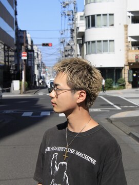 スレイ(SLAY) 金髪ベリーショート