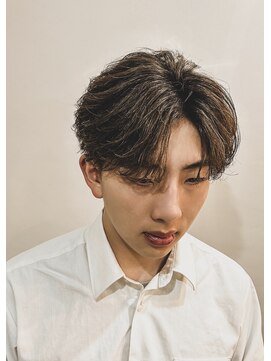 メンズソース 京都河原町(MEN'S SOURCE) 【毛流れパーマ】センターパート