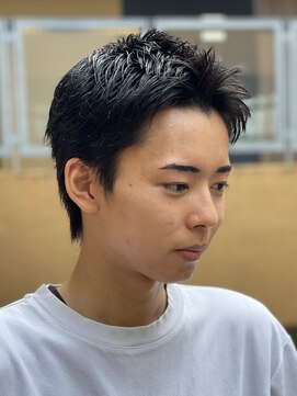 グロウ 博多店(growth) 博多メンズスパイキーショート