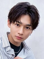 ルーシー 名古屋栄(LUCEY) センターパートニュアンスパーマフェザーパーマ波巻きパーマ