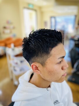 イコイ(IKOI) メンズカット