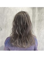 シェリール(CHERiR)&nbsp;大人気バレイヤージュ♪スノーグレージュ☆ブリーチ3回以上