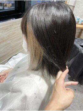 リーオオサカ(Lee Osaka) インナーカラー×ベージュ/kana