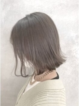 リペラ 心斎橋(Repera)の写真/【実力派スタイリスト在籍】再現性の高いカット技術で、魅力を引き出す！理想の髪型を叶えます☆