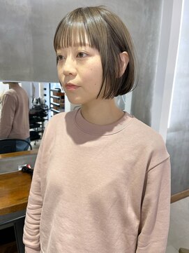 リト(lit.) プツッとボブ