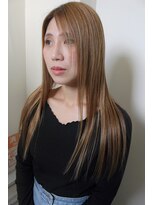 ビアージュ(Viage)&nbsp;:ストレートヘア　:艶髪　:ブロンドアッシュ　:ブロンドヘア