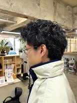 スパイキーショートピンパーマ
