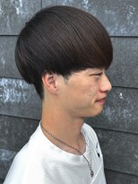 ヒュイル バイ ニアウ(Hwyl by Niau)&nbsp;メンズマッシュパーマニュアンスパーマスパイラルパーマ刈り上げ