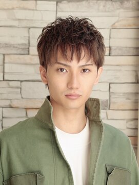 ルーツ(ROOTS) 学生から社会人まで似合わせ可能なナチュラルショート!