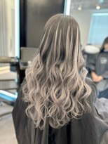 フィーネ 吉祥寺(Fi -Ne)&nbsp;プルエクステで作るバレイヤージュ