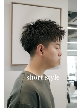 ロウ 銀座(RAW) アップバングショート 爽やかヘア