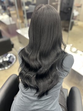 ペレ 栄 アネックス(PELE栄ANNEX) 韓国 くびれロング レイヤー ワンホンヘア 小顔前髪