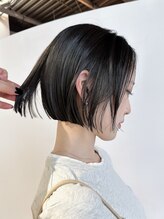 ナヌーク シブヤ(nanuk shibuya)&nbsp;首が綺麗に見えるボブ・透明感カラー・ミニボブ・カフェボブ