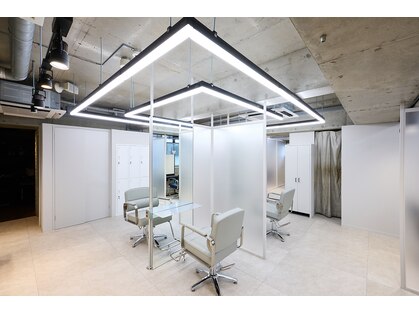 ユアーズヘア 新宿WEST(youres hair)の写真