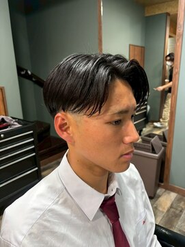 スタンドバーバー 柏(STAND BARBER) MEN’S HAIR/サーフカール/刈り上げセンターパート/柏