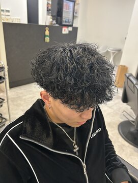 イーラ アメ村店(era) 波巻きパーマパーマ/メンズ/刈り上げ/眉毛/ツイスト