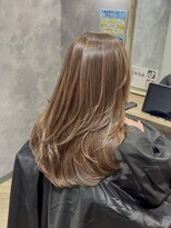 ラビマーニ 箕面店(Labimani)&nbsp;白髪ぼかしハイライト×レイヤーカット【30代】