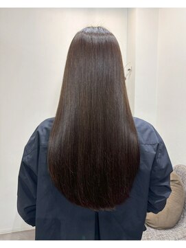 ロッカ(ROCCA) イメチェン上品まとまりロングヘア