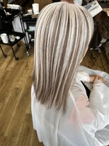 バンビ プライベート サロン(Bambi private salon)&nbsp;海外風アンブレラカラー×ホワイトブランド