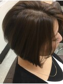 前下がりグラデーションボブ