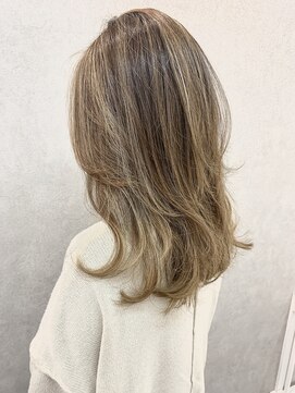 クラン 博多(Clan) 【村上】レイヤーカット×ハイライト×白髪染め