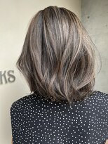 ブルックス&nbsp;『カット＋ハイライトブリーチ』new☆197hs BROOKS