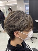 NEXT静岡NEO櫻田】ホワイトハイライトメッシュ センターパート