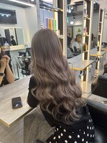 ラピス 千葉(Lapis)&nbsp;【Lapis千葉今村としき】グレージュカラー×シールエクステ