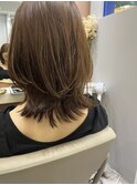 柔らかい外ハネミディアムレイヤー♪