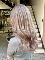 ヘアプレイスソル (HAIR PLACE SoL)&nbsp;艶髪ストレートカット/ツーカラー/ホワイト/ダークベージュ