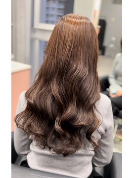 ジエクト カナウ(The Ect canow) コテ巻き風パーマ　韓国風レイヤー　レイヤーカットくびれパーマ