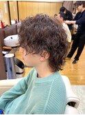 メンズミディアムウルフツイストスパイラルパーマ