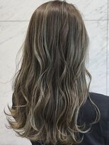 ベイリコルド(Bei Licoldo.)&nbsp;カーキグレージュ ハイライト 名古屋 名駅