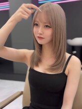 ディア  バイ  ディーアンドティー(DIA by D&T) DIA 高杉大輔】レイヤーカット ミルクティーベージュ ブリーチ