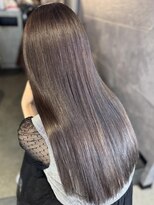 エルバイラビス 大宮(elu by lovis)&nbsp;《鈴木茉奈》ダークブラウン/艶髪/髪質改善カラー