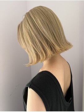 ソア(soa.) ブロンドボブ大人世代20代30代40代