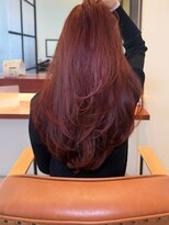 マーリャヘアー(mallia hair)&nbsp;透け感×ツヤ感ピンクカラー