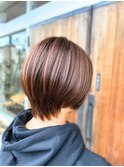 ショートレイヤー×ライトベージュブラウン
