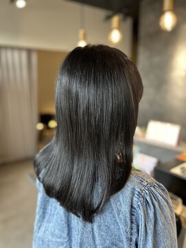 ビーストバイブランカ 刈谷三河安城(BEEst by BLANCA) サラサラロングヘアー