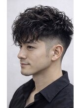つるるんとん&nbsp;清潔感×色気の束感スパイラルショート