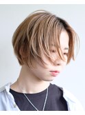 ベージュカラー#ダブルカラー#前下がりショート#ケアブリーチ