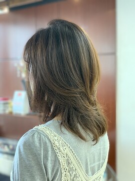 クオリス 上板橋店(QUALIS) 大人可愛いゆるふわカール/ミディアムレイヤー/ソフトウルフ