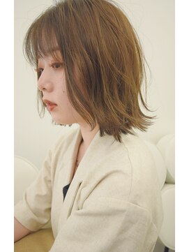 コクウ(cocu) ボブ×グロスカラー