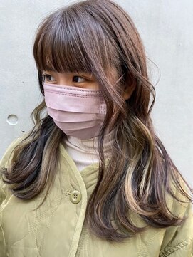 コワフュールエミカ(coiffure EMIKA) イヤリングカラー_カーキアッシュ