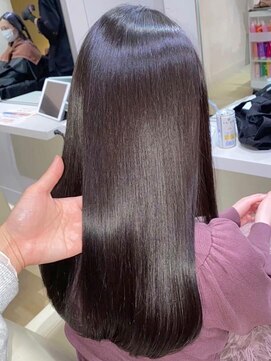 ユーフォリア 新宿店(Euphoria) ナチュラルブラウンうる艶髪