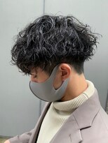 ワンズ リー 下北沢店(ONE's ly)&nbsp;ハイライト/マッシュパーマ/ウルフ/アッシュブラック