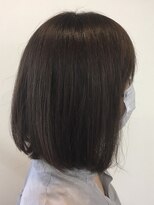 ラズープリット&nbsp;肩上ボブがはねないんだな。