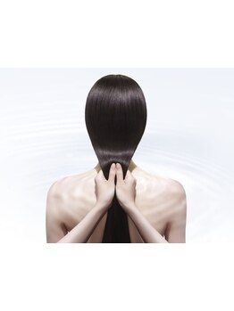 資生堂のプレミアムヘアケア「サブリミック」導入☆髪の悩みを解決し、髪の芯から潤う美艶ヘアに。