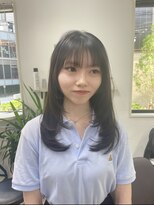 アイズ 横浜(IS)&nbsp;横浜/レイヤーカット/ミディアムヘア/顔周りカット