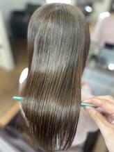 リスタ(Resta) 【Resta】くびレイヤーショートミディアム前髪ミルクティーボブ